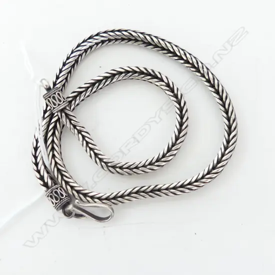 STG SILVER CHOKER NECKLACE 69 GM L.450mm
