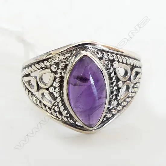 STG & AMETHYST RING (FILIGREE SETTING)