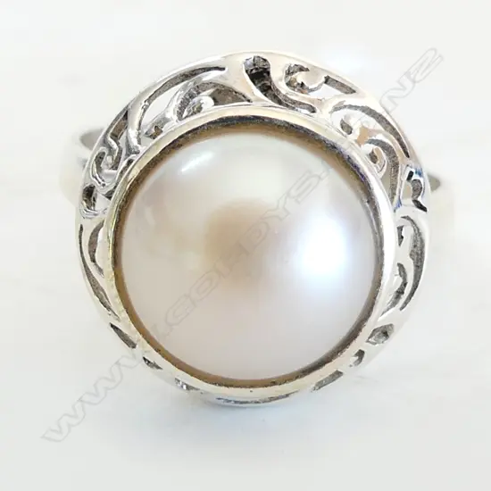 STG PEARL RING