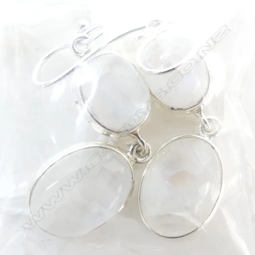 STG & MOON STONE HANGING EARRINGS Image 1++
