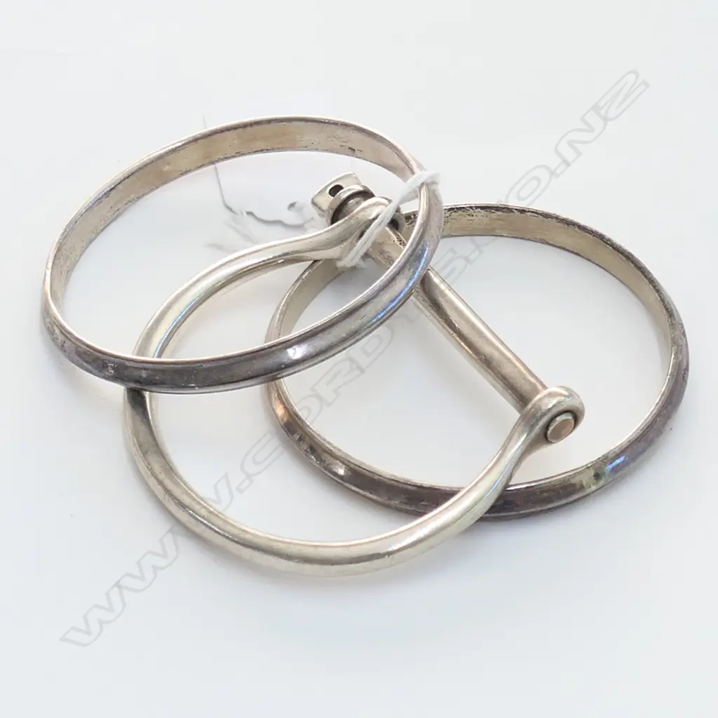 2 STG SILVER BRACELETS 68 GM + MIANSAI SCREW CUFF Image 1++