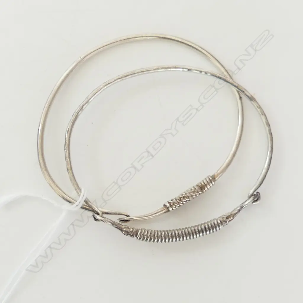 2 STG SILVER BANGLES 30GM Image 1++