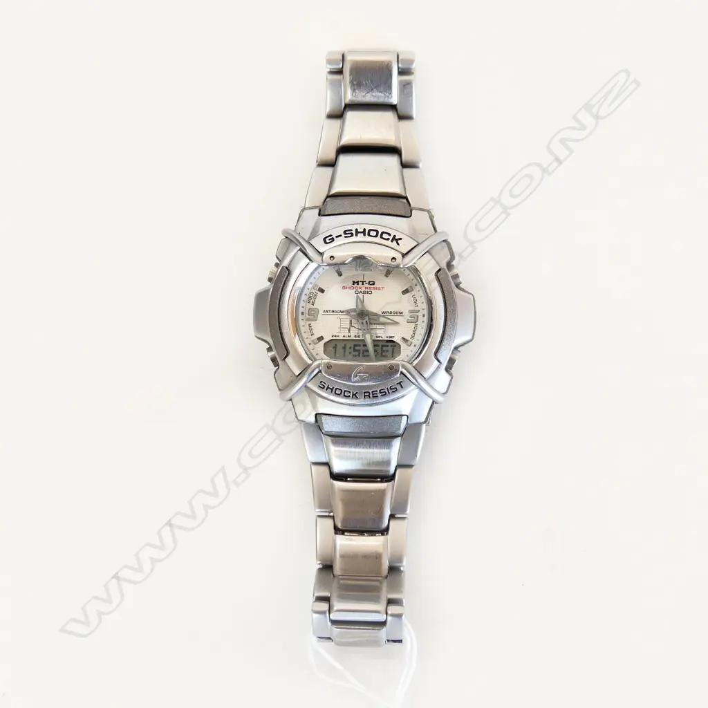 MENS MT-G G-SHOCK CASIO WATCH. SIVER COLOUR. NEW BATTERY Image 1++