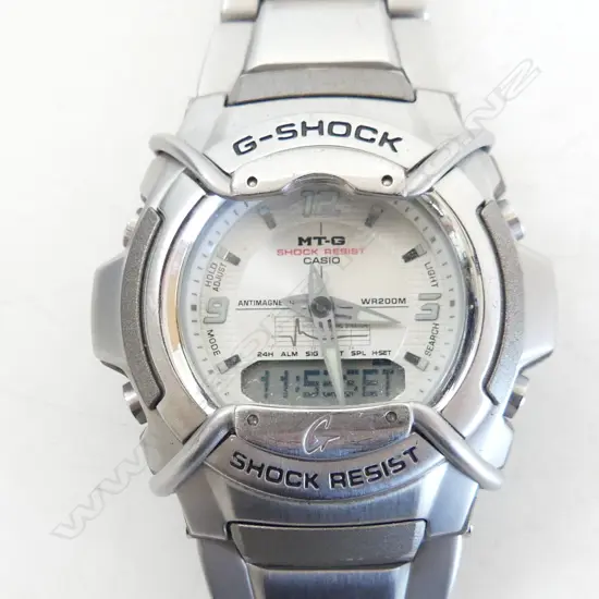 MENS MT-G G-SHOCK CASIO WATCH. SIVER COLOUR. NEW BATTERY
