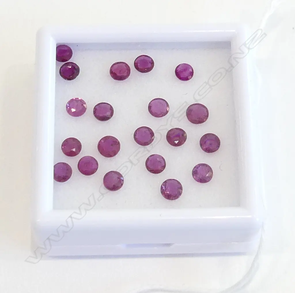 RUBY ROUND 20  = 4.76 CT Image 1++