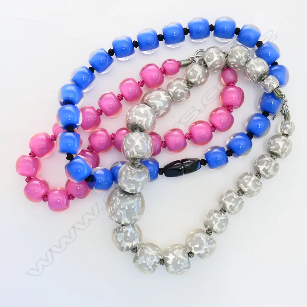 3 FASHION BEAD NECKLACES; BLUE, PINK & SILVER Image 1++