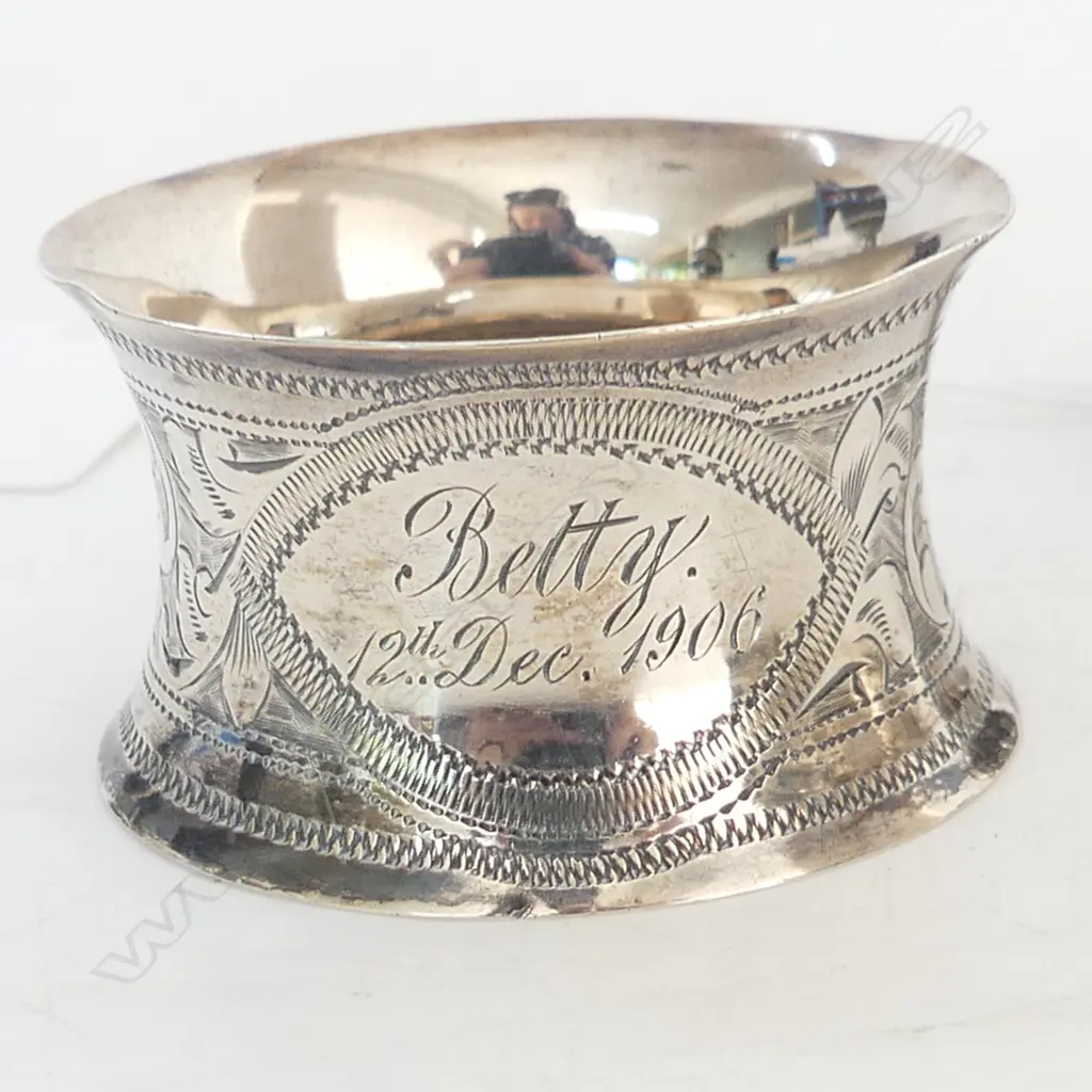 4 STG SILVER NAPKIN RINGS 72 GM Image 1++