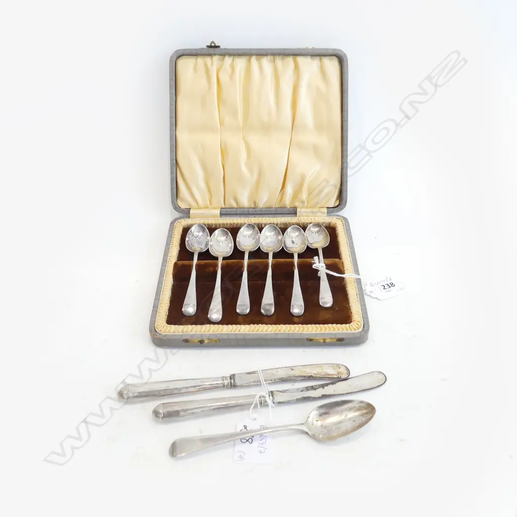 CASED SET OF 6 EP TEASPOONS ONE STG AND TWO STG HANDLED BUTTER KNIVES Image 1++