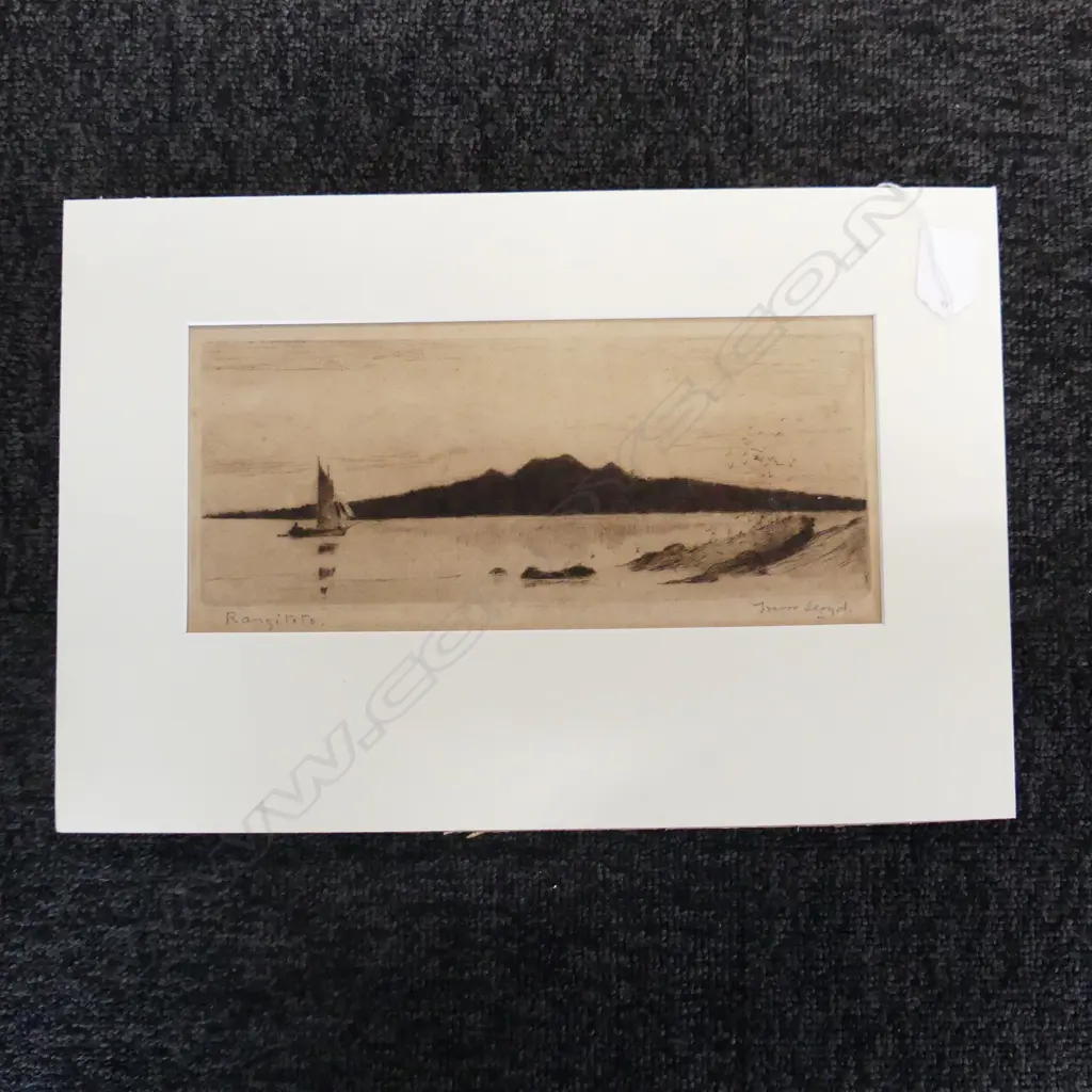TREVOR LLOYD (1863-1937) ETCHING RANGITOTO SIGNED 125 x 275 MM Image 1++