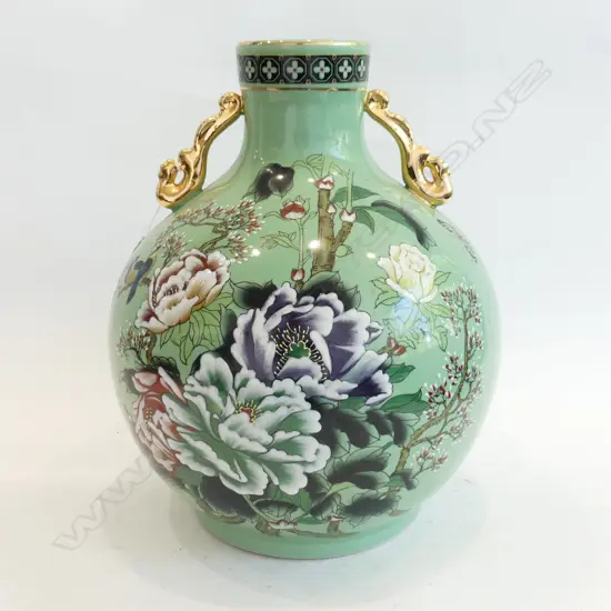 LG GREEN CHINESE VASE H.350mm