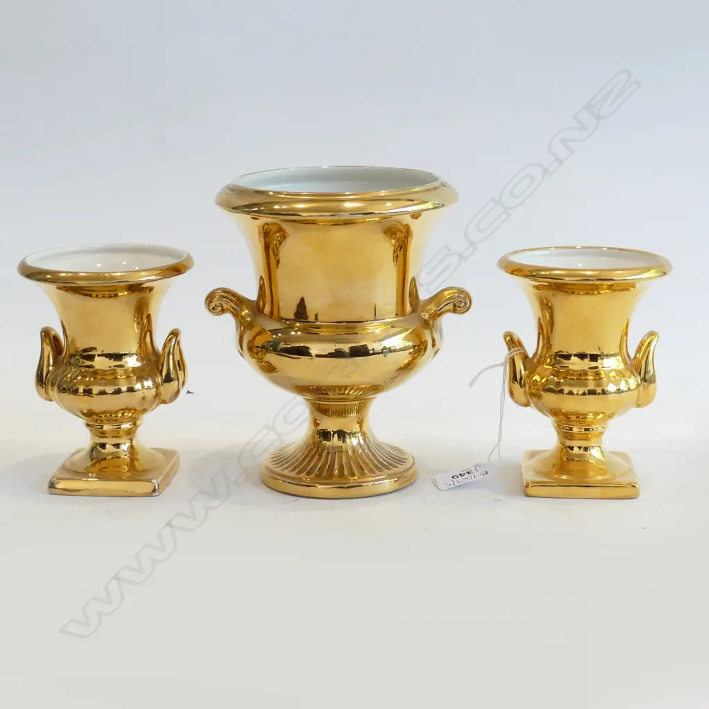 3 ROYAL WINTON GOLD CERAMIC VASES, PR + 1 H.170mm Image 1++