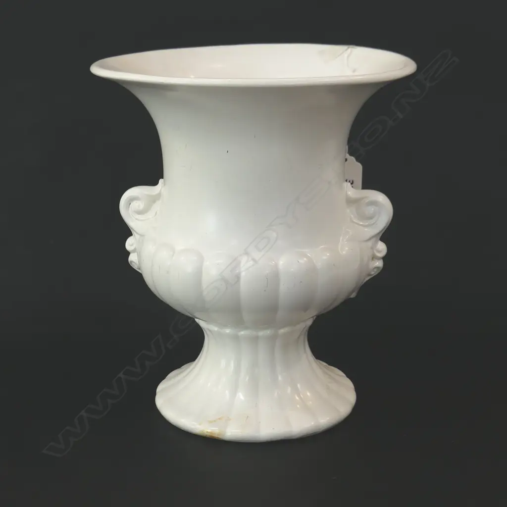 LG CROWN LYNN WHITE VASE #2114 H.220mm Image 1++