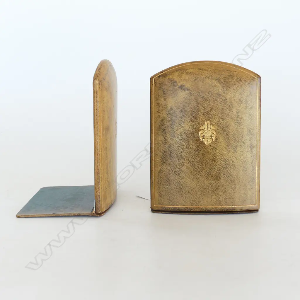 PR TOOLED LEATHER BOOKENDS, MADE IN ITALY Image 1++