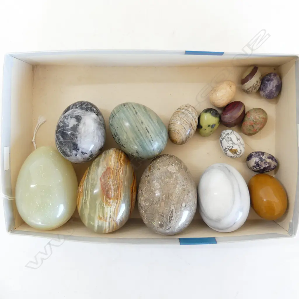 COLLECTION OF MARBLE EGGS,  VARIOUS SIZES Image 1++
