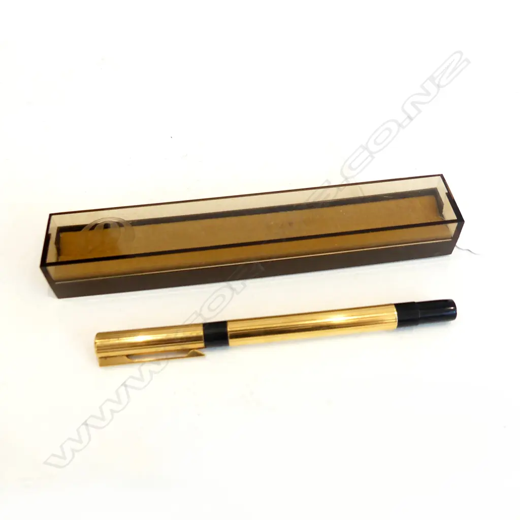 VINTAGE WATERMAN FIBRE NIB “GOLD” PEN IN BOX GOOD WRITING ORDER Image 1++