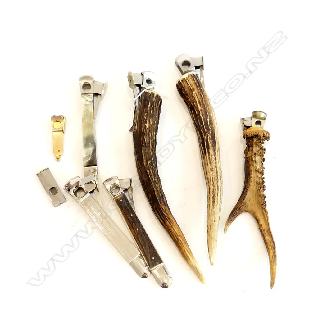 ASST HORN AND ANTLER CIGAR CUTTERS L 280 MM Image 1++