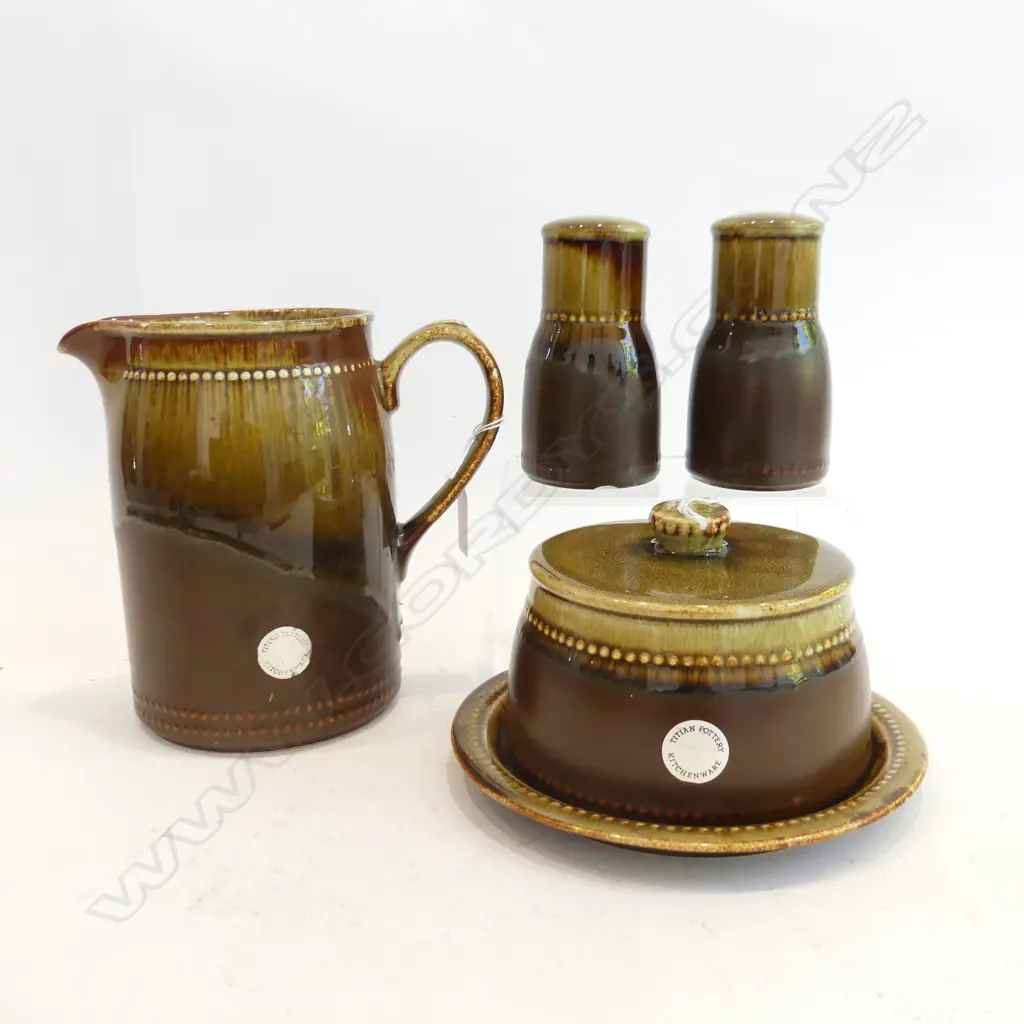 TITIAN STUDIO LARGE JUG H190MM LIDDED CHEESE DISH DIA 170MM & SALT PEPPER Image 1++