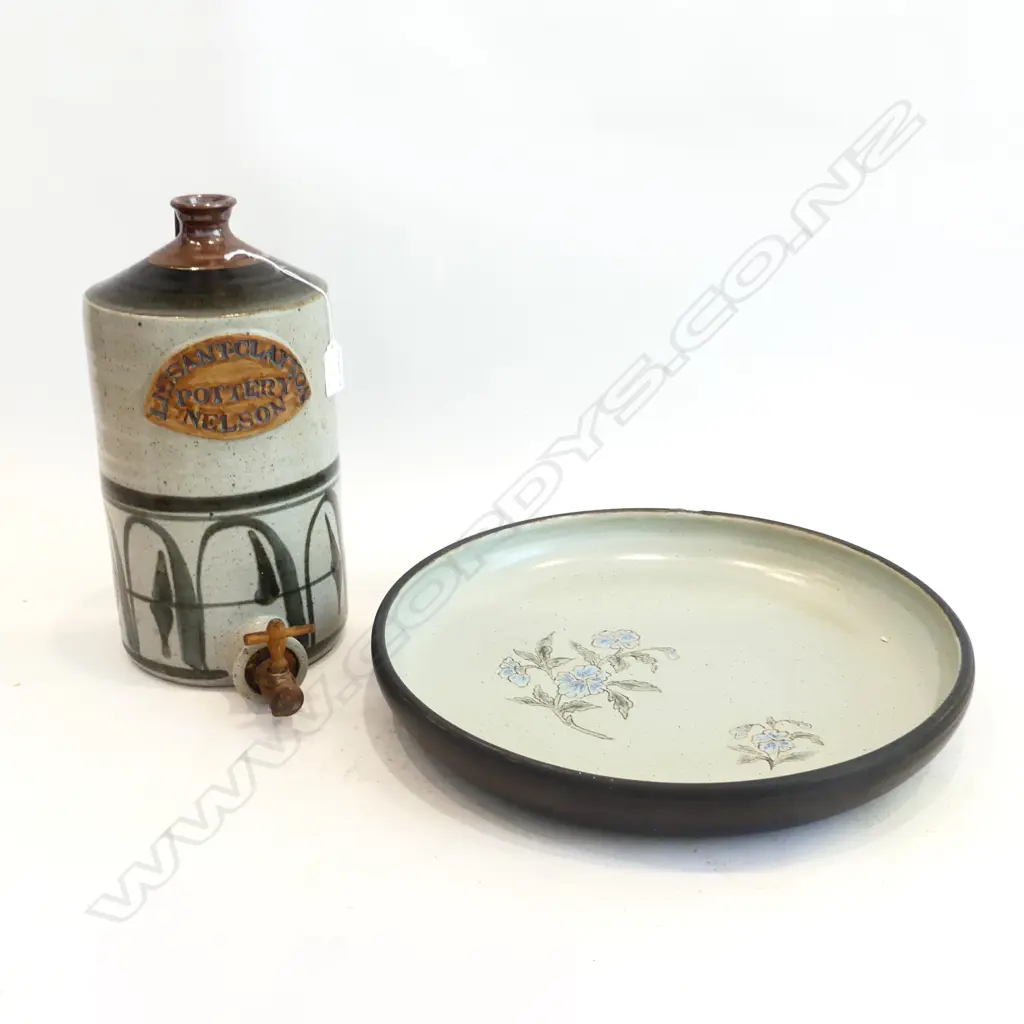 LARGE NZ STUDIO POTTERY BOWL DIA390MM & LISSART CLAYTON POTTERY FLAGON H330MM Image 1++