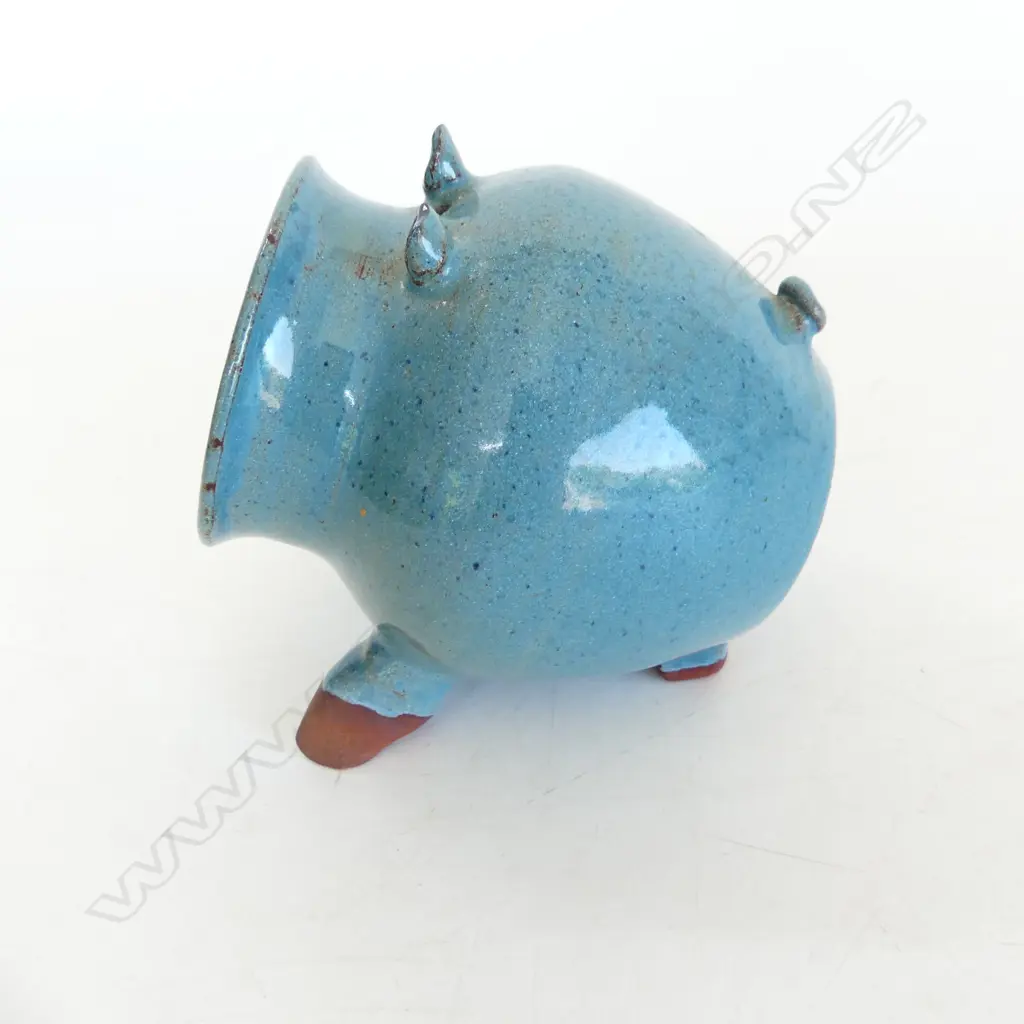NZ POTTER ELISABETH LISSAMAN SALT PIG, UNMARKED, H.110mm Image 1++