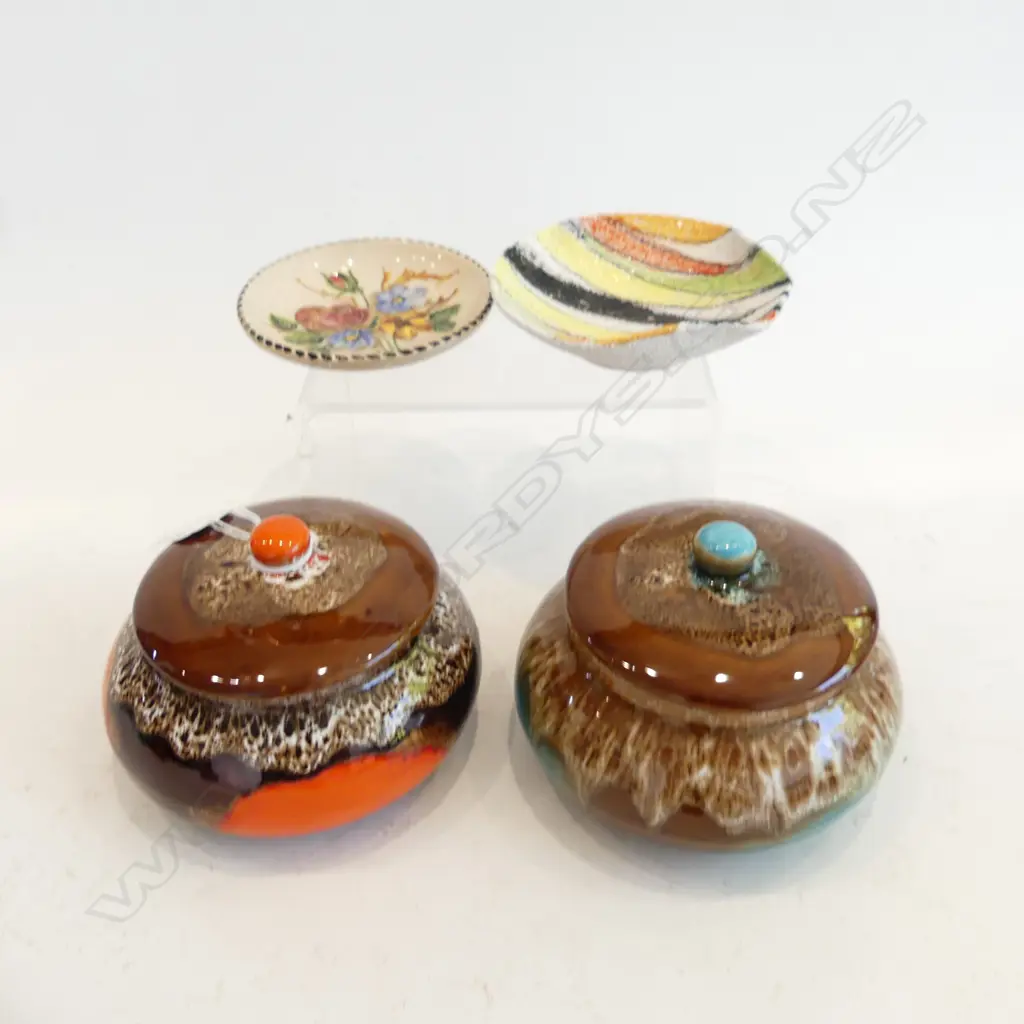 2 MID CENTURY LIDDED POTS & 2 SML ITALIAN DISHES Image 1++