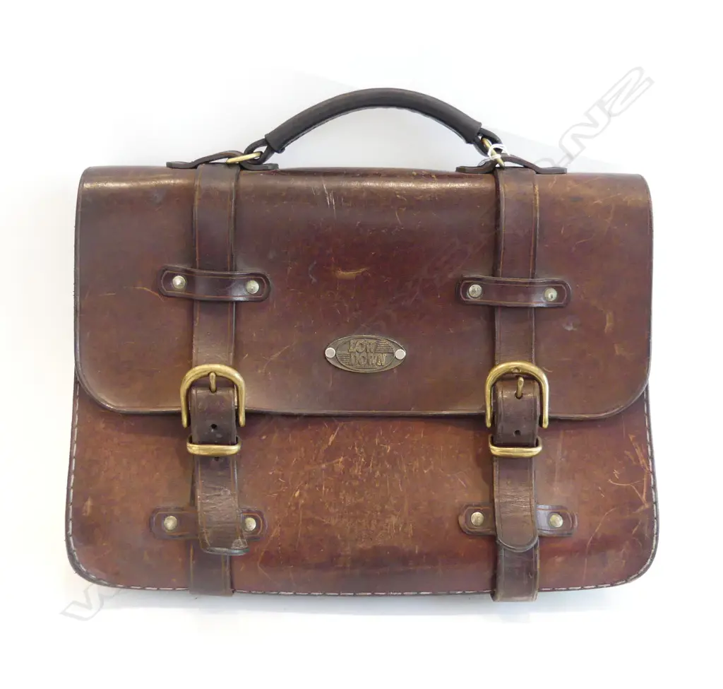 LEATHER BRIEFCASE W.400mm Image 1++