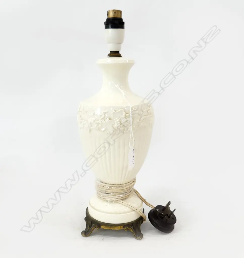 WEDGWOOD LAMP BASE H.370mm Image 1++