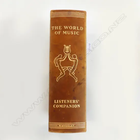VINTAGE BOOK; THE WORLD OF MUSIC: LISTENERS COMPANION, K. B. SANDVED 1954 H.260mm