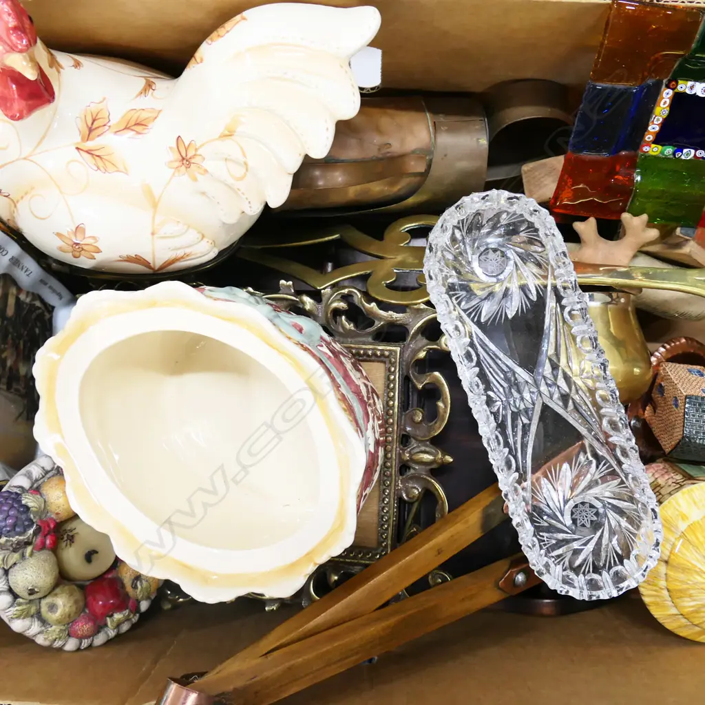 BOX LOT ASST. CHESTNUT ROASTER, CERAMICS ETC Image 1++