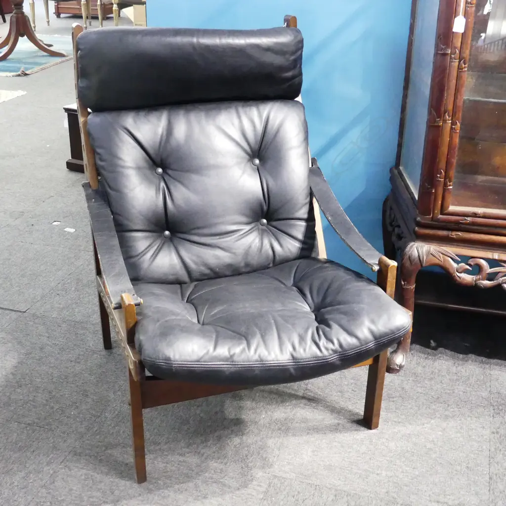 PR 1960s BACKHOUSE BLACK LEATHER SAFARI CHAIRS Image 1++