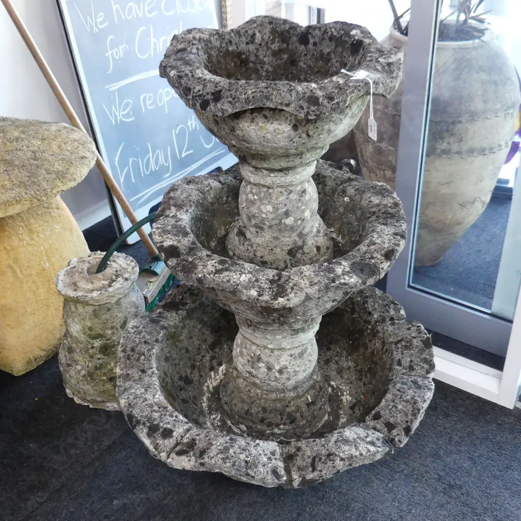 3 TIER CONCRETE FOUNTAIN - IN 3 PARTS REQ. GLUE H.1350mm Image 1++