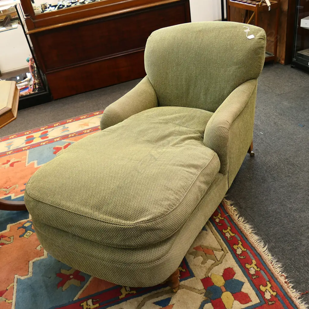 Vintage long seated upholstered chair/chaise Image 1++