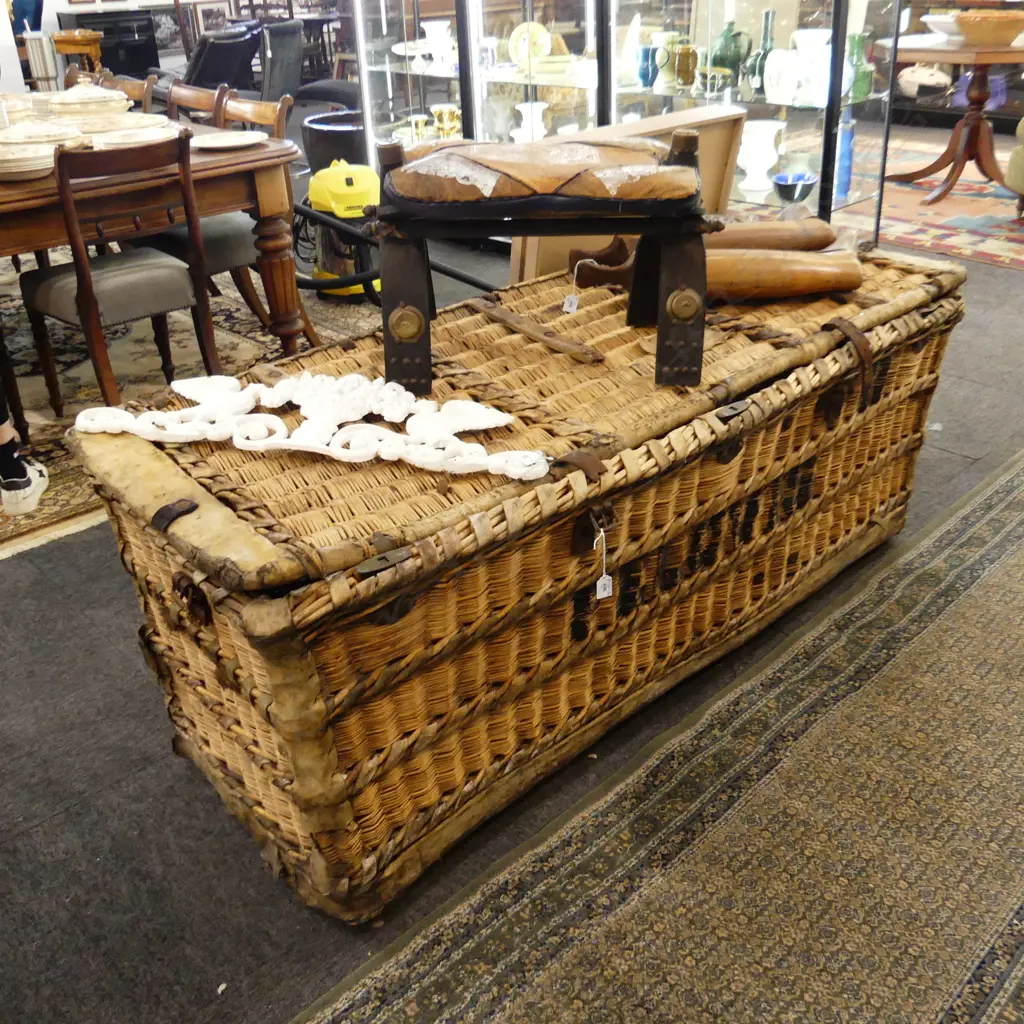 LG WOVEN CANE TRUNK 1700x680x660mm Image 1++
