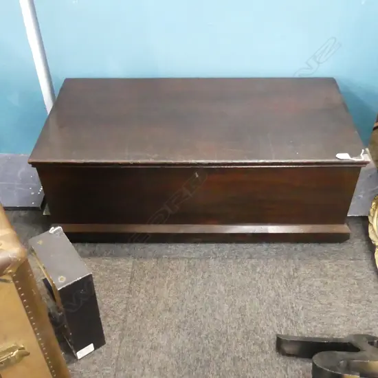 KAURI BLANKET CHEST / GLORY BOX w. KEY 960x485x325mm