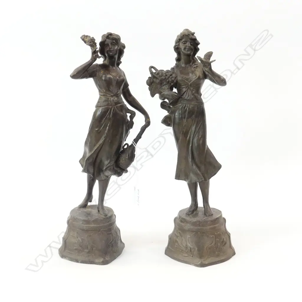 PR ANTIQUE SPELTER FEMALE FIGURES H.355mm SOME FAULTS Image 1++
