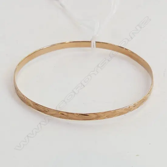 9CT ROSE GOLD WD BANGLE 7.9gm