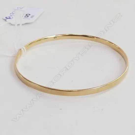 9CT BANGLE 11.0gm