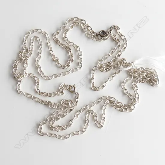 2 SILVER CHAINS, 22gm, L.600mm each