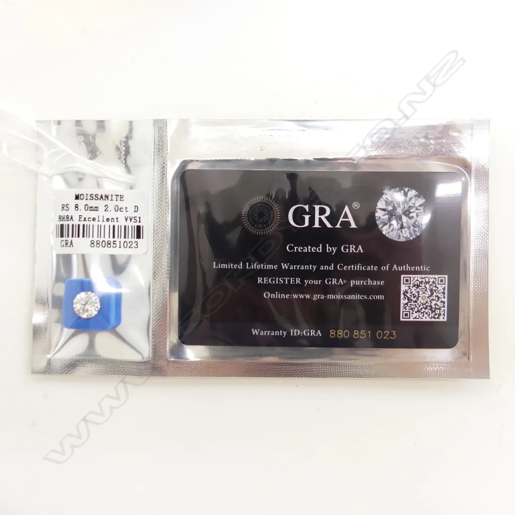 ROUND BRILLIANT 2ct MOISSANITE, WITH GRA CERTIFICATE Image 1++