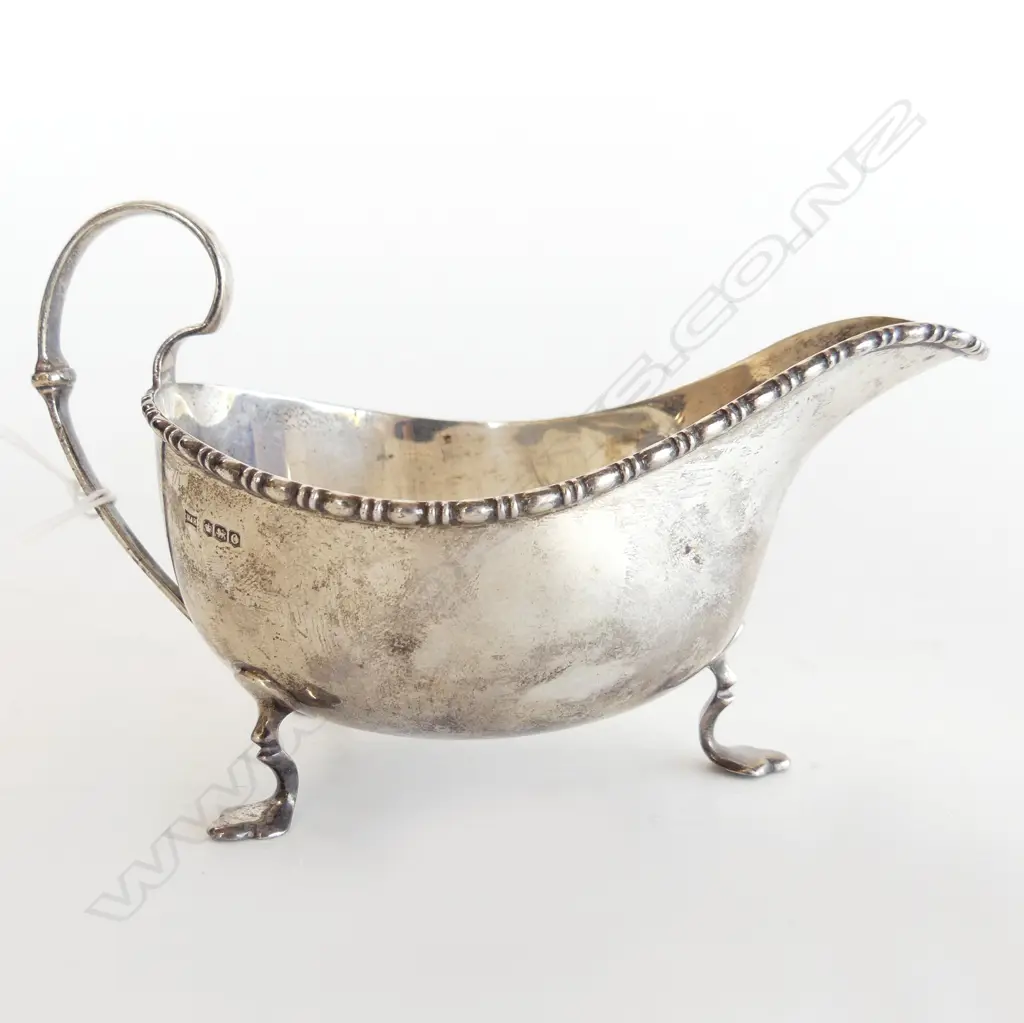 STG SILVER SAUCE BOAT SHEFFIELD 1931 105gm Image 1++