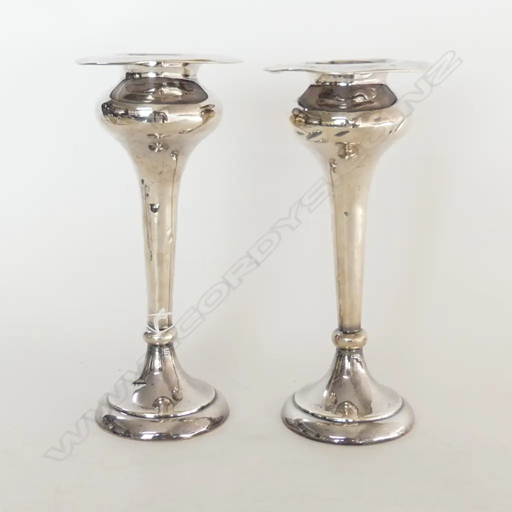 PR TALL S/SILVER SPEICIMAN VASE H220MM WEIGHTED FAULTS Image 1++