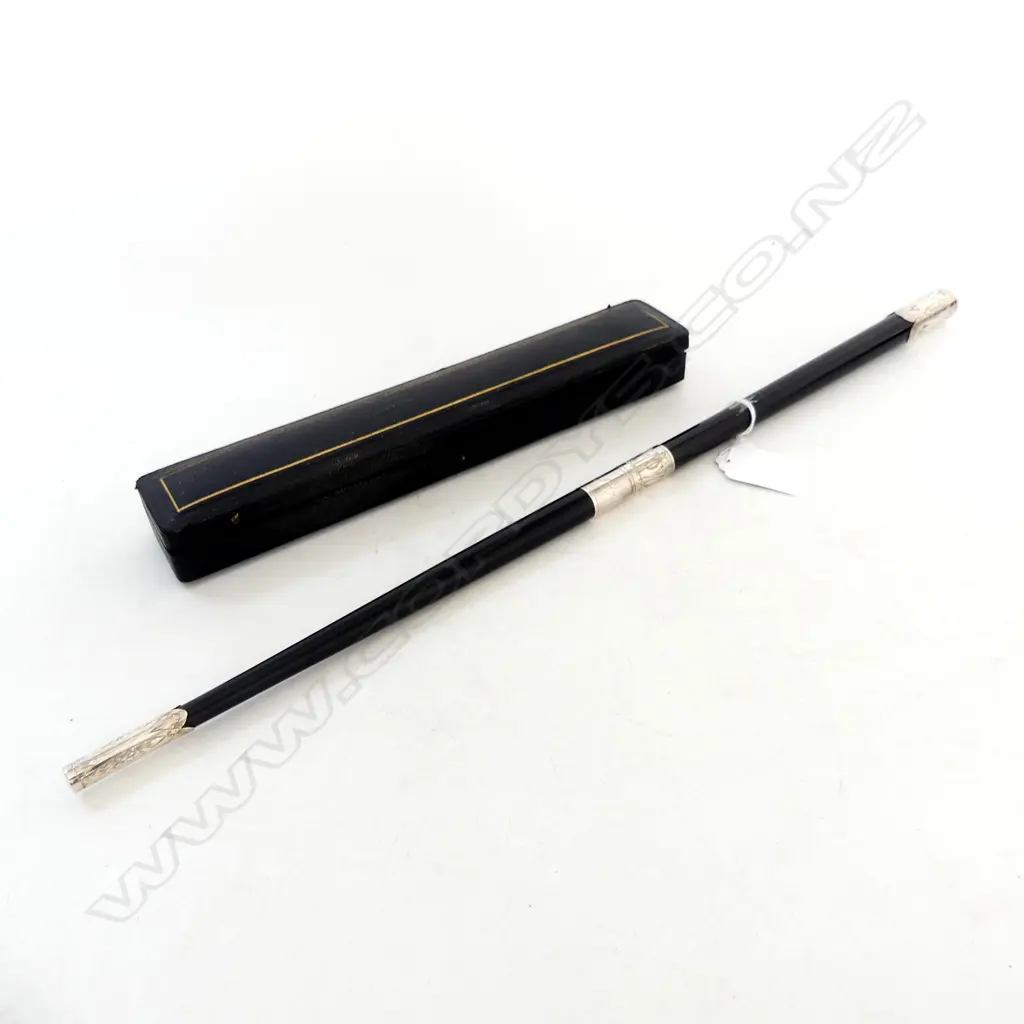 C1900 EBONY  SECTION CONDUCTOR'S BATON SILVER FITTINGS the fitted case with end missing Image 1++