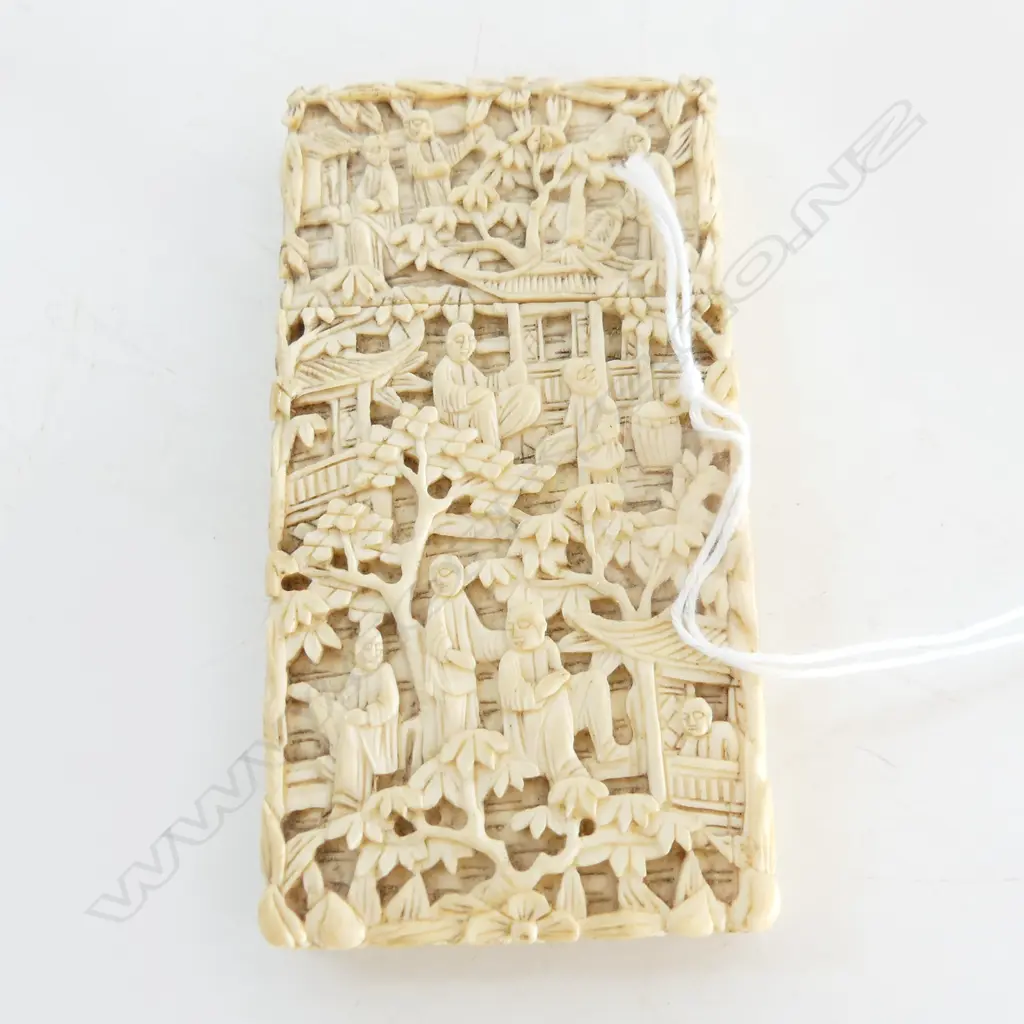 ORIENTAL CARVED IVORY CARD CASE 85x50mm Image 1++