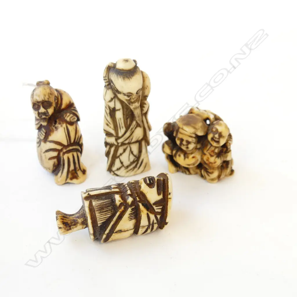 4 CARVED BONE NESUKE; ORIENTAL FIGURES H.55mm Image 1++