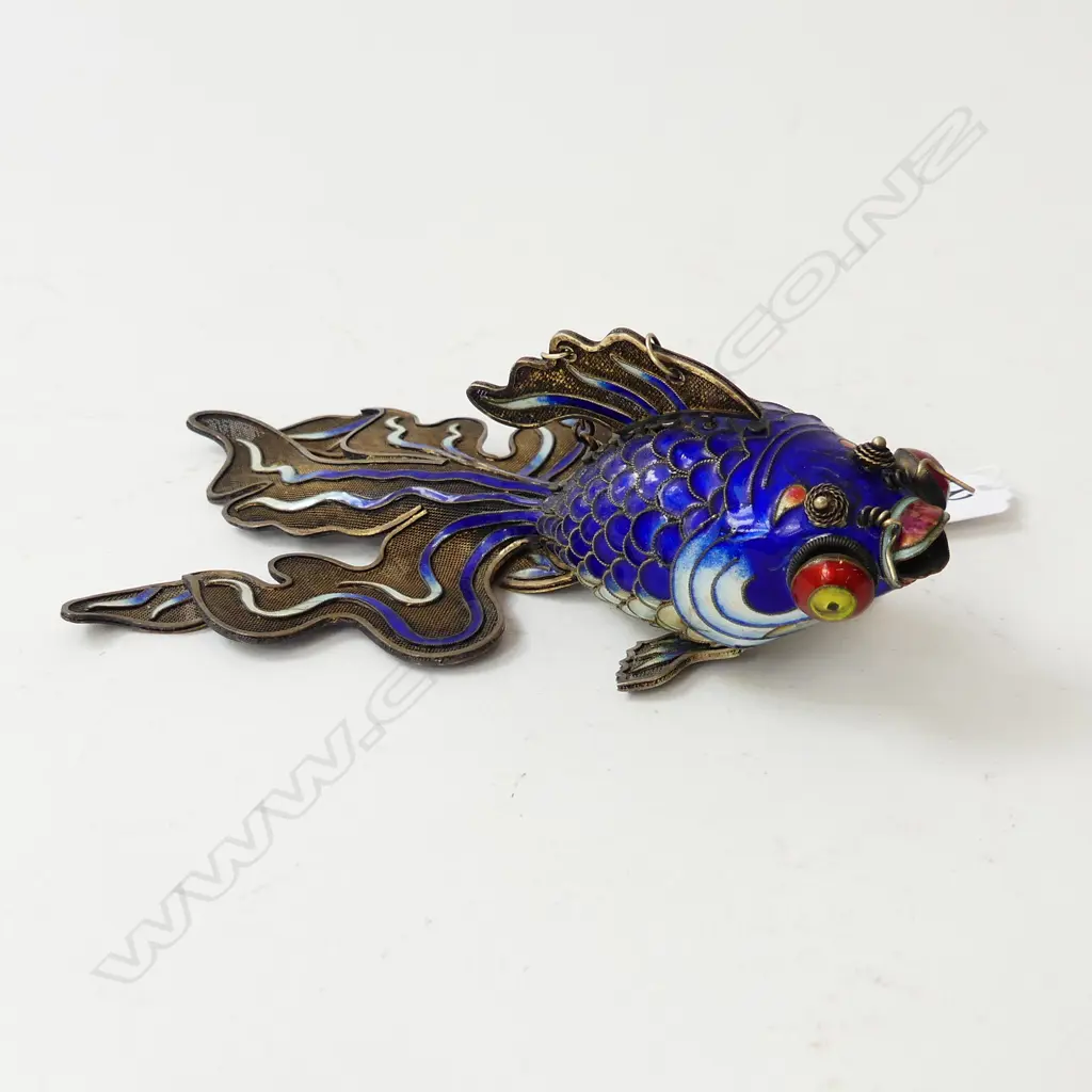 CLOISONNÉ ARTICULATED CATFISH L170MM Image 1++
