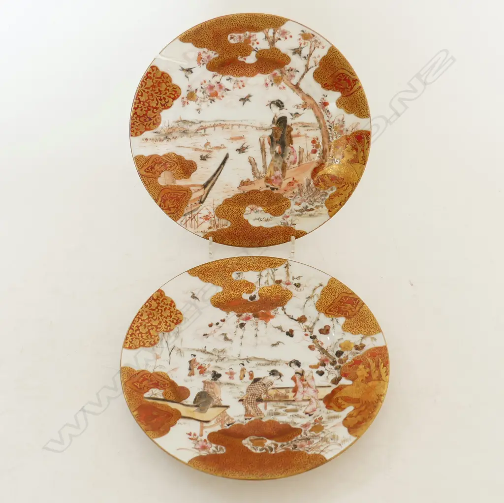 PR MEIJI PERIOD KUTANI  HAND PAINTED PLATES DIA210MM Image 1++