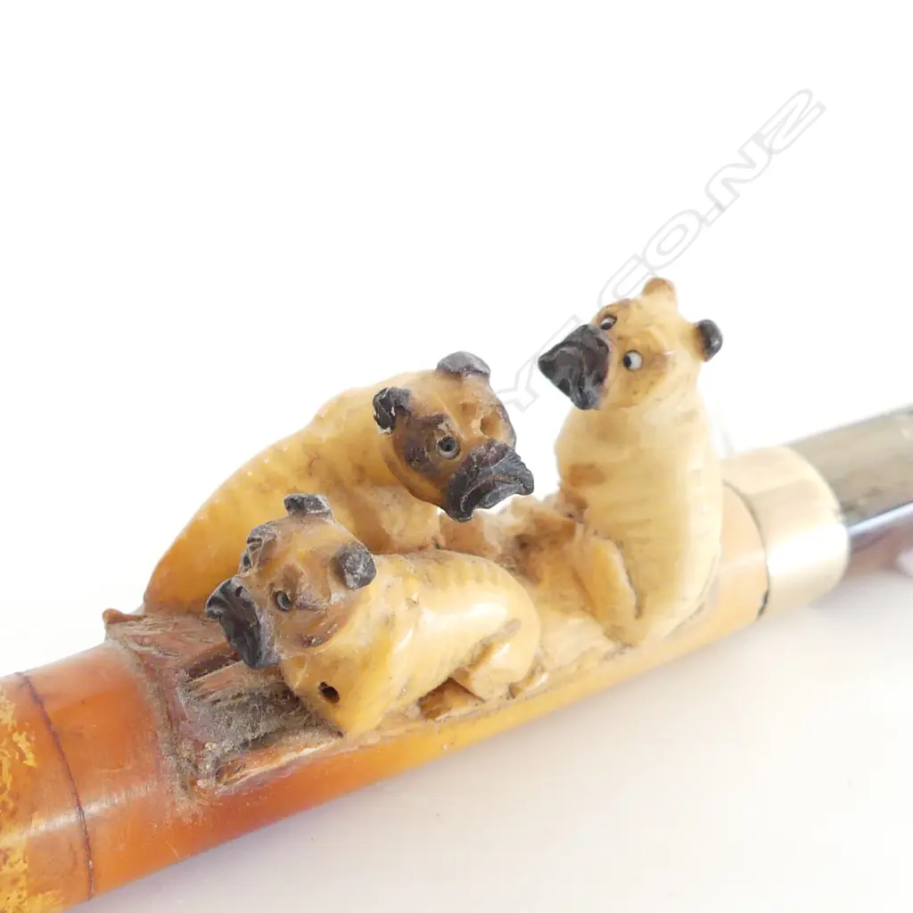 ANTIQUE MEERSCHAUM CHEROOT HOLDER WITH THREE CARVED BULLDOGS, L.130mm Image 1++