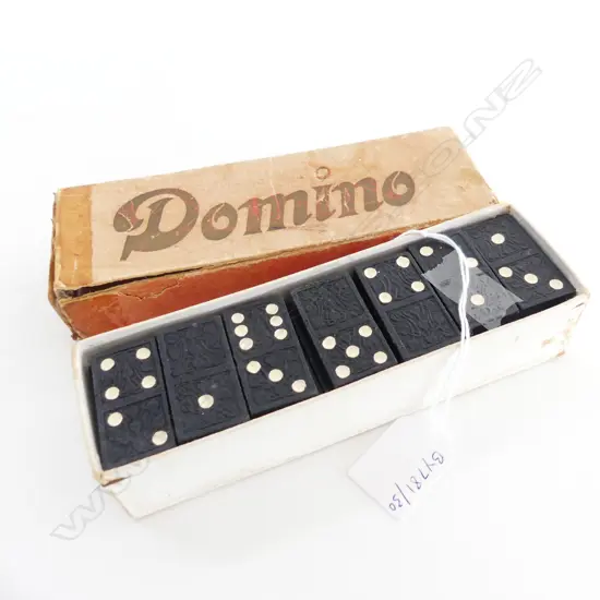 WOODEN DOMINO SET COMPLETE 28 PIECES WITH ART NOUVEAU PATTERN IN BOX
