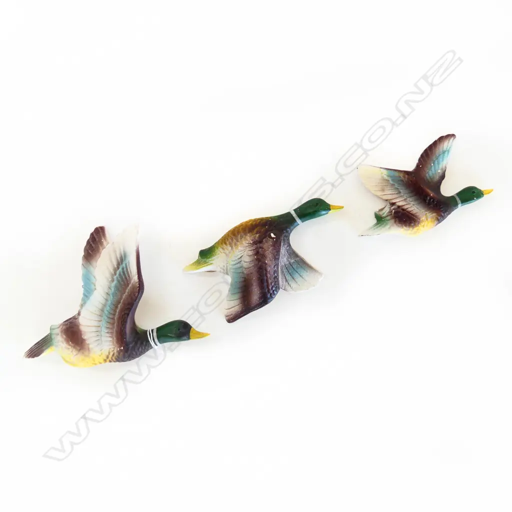 3 CERAMIC WALL DUCKS H.120mm Image 1++
