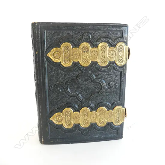 VICTORIAN PHOTO ALBUM w. BRASS CLIPS 160x120mm