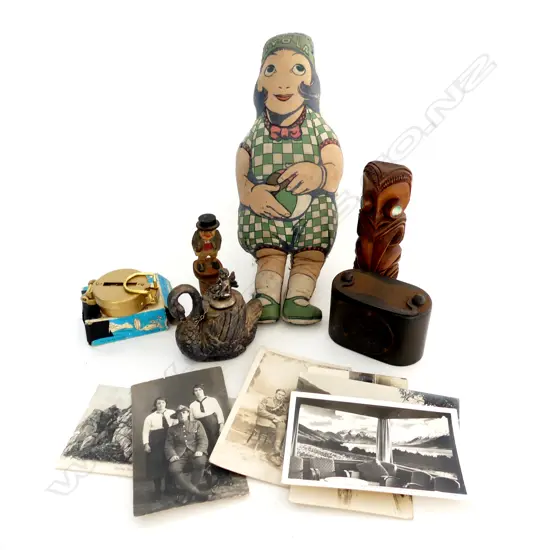 TRAY OF 5 COLLECTABLES & POSTCARDS